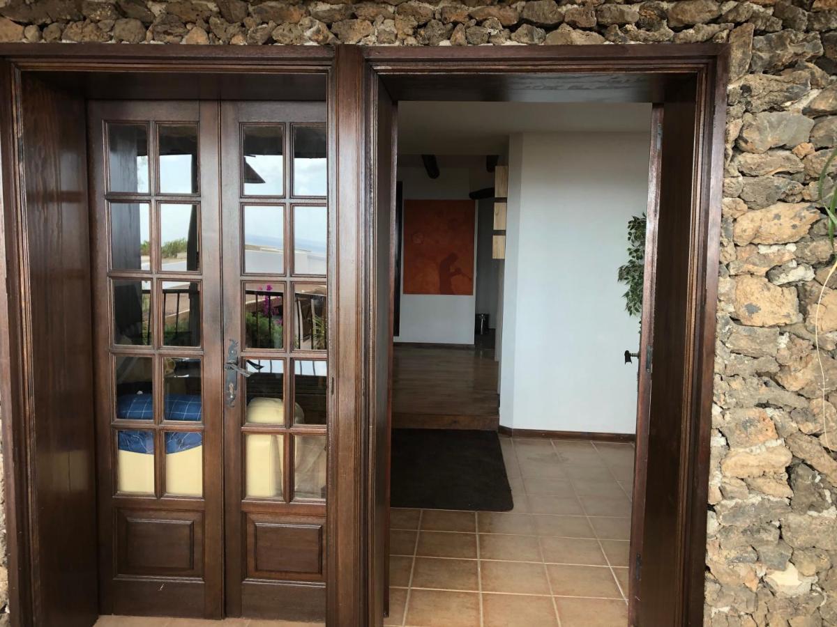 Beautiful 3-Bed Vacation House In Macher Bagian luar foto